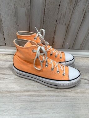 Converse Chuck Taylor All Star Lift Hi Peach Beam Orange Platform 9 Women’s